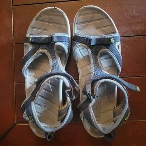 L.L. Bean Navy and Gray Adjustable Outdoor Sandals Size 9